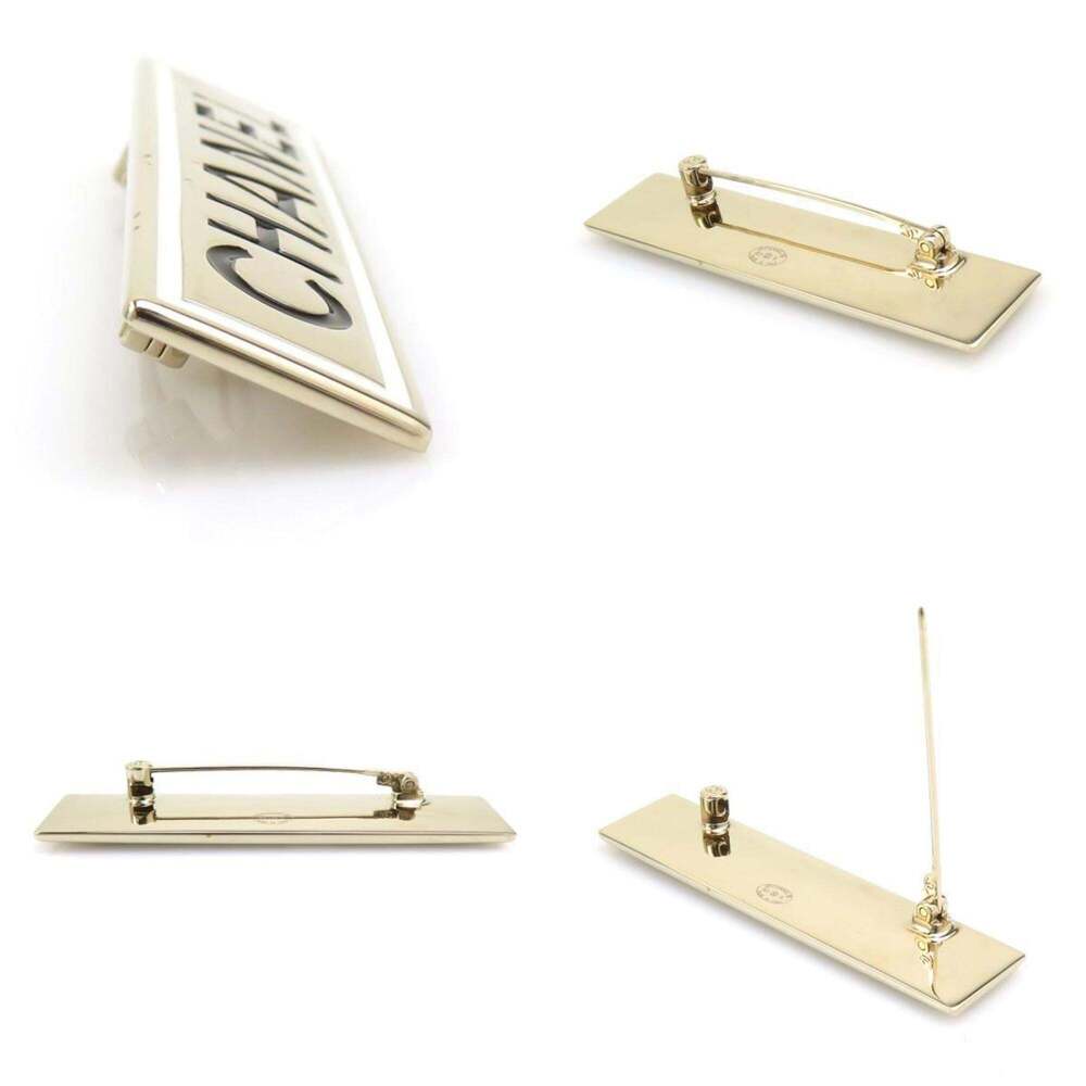 CHANEL Authentic Black Brooch - Picture 3 of 5